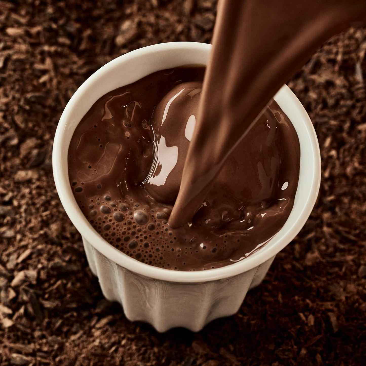 Classic 70% Dark Hot Chocolate Sachets - Luxury Chocolate Flakes - Pack of 20 Single-Serve Sachets, 700g - Suitable for Vegetarians & Vegans - Serve Hot or Iced - Chocolate Gifts Heaven