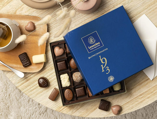 Leonidas Belgian Chocolates: General Assortment Blue Box 16 pc, 245g (Approx) - Chocolate Gifts Heaven