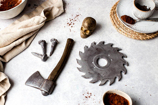 Horror & Halloween Fans Chocolate Gift Set – Axe, Saw Blade, Nails & Skull Gift Box