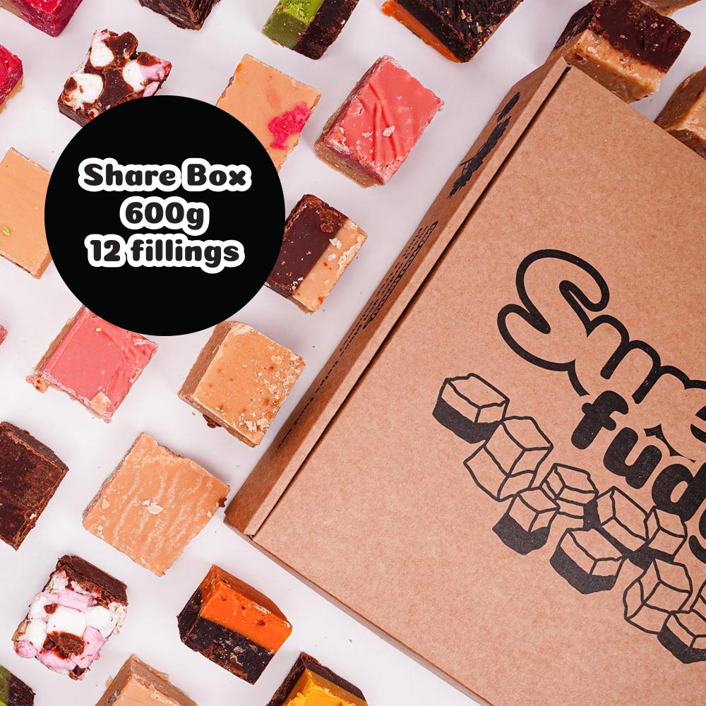 Custom Share Fudge Box - 600g - 12 Fillings - Chocolate Gifts Heaven