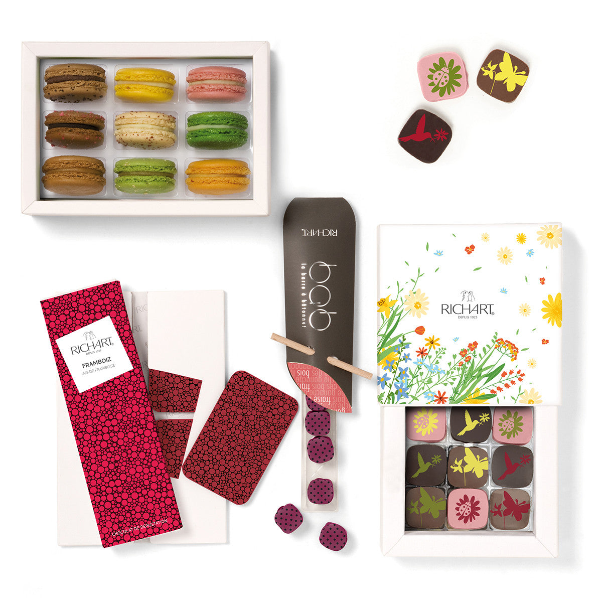 Spring gift basket, 18 chocolates, 12 macarons and 9 pâtes de fruits. Gourmet products in a refined ballotin.