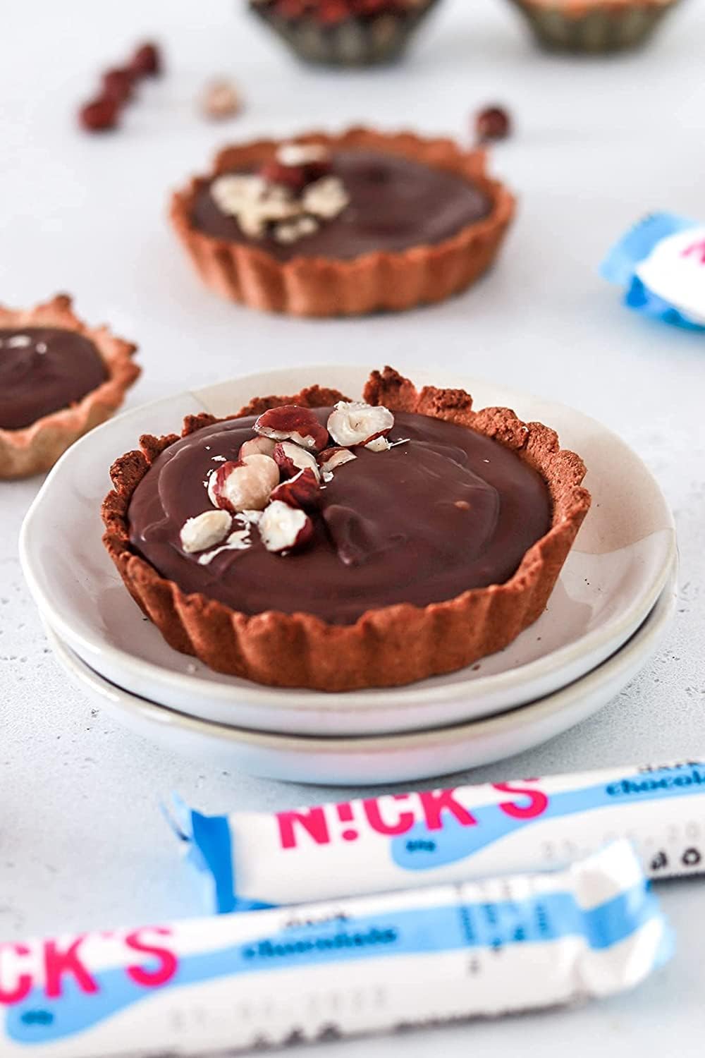 NICKS Dark Chocolate Vegan Keto Bars 1.1g Net Carbs, No Added Sugar, 107 Calories, Low Carb Sweets, Gluten Free Snack Bar (15x25g)