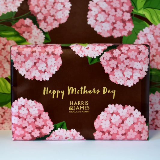 Harris & James Mothers Day Classic 24 Piece Chocolates Gift Box. Handmade Luxury Chocolates - White Chocolate, Milk Chocolate & Dark Chocolate.