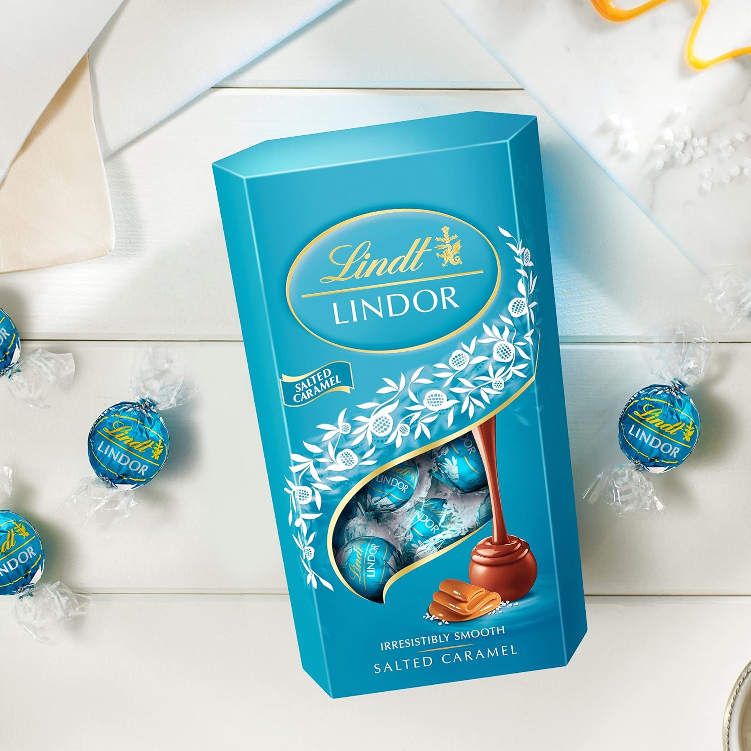 Lindt Lindor Salted Caramel Milk Chocolate Truffles Box Extra Large - Approx 48 balls, 600 g - Chocolate Gifts Heaven