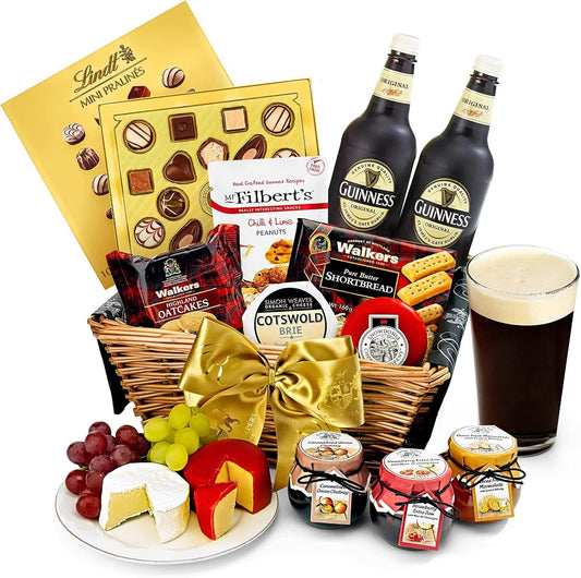 Premium Guinness & Cheese Gift Set - Trafalgar Cheese Hamper with Gourmet Cotswold Cheddar, Brie, Chutney, Oatcakes, Shortbread & Chocolates - Savoury Gifts for Foodies