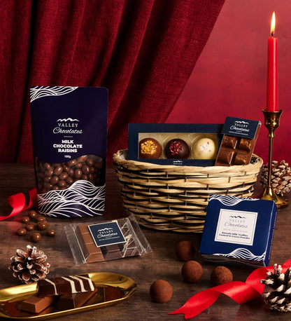 Christmas Chocoholic Hamper - Luxury Chocolate Gift Basket & Treats