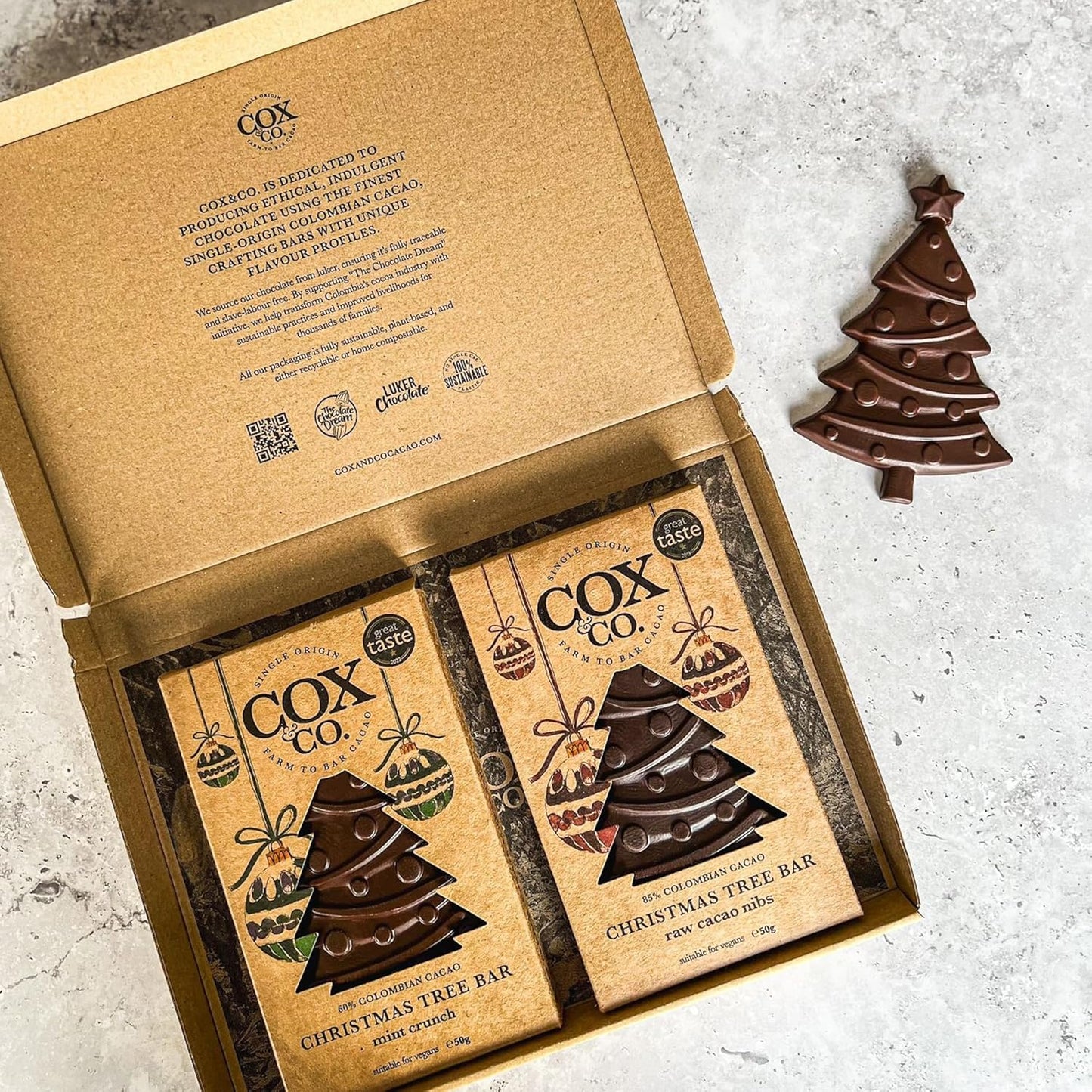 Cox&Co. Christmas Chocolates - 2 x 50g Miso & Caramel 47% Dark Chocolate Christmas Tree in a Gift Box - Luxury Single Origin Colombian Cacao - Sustainable Gifts