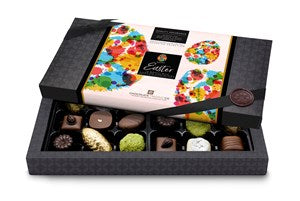 Easter Superior Selection, 18 Mostly Milk Chocolate Gift Box - Personalised 18 Box