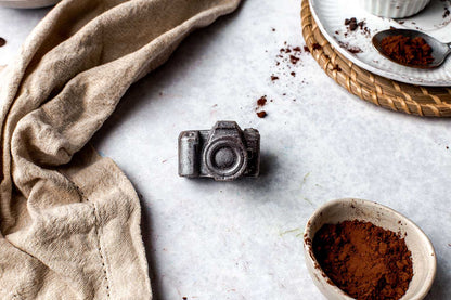 Small Chocolate Camera & Charger Cable – Photographer’s Gift Box
