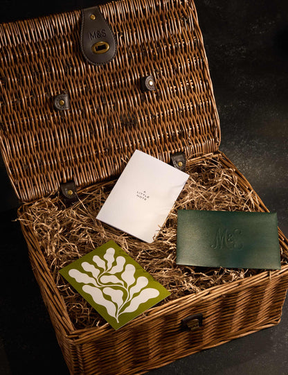 The Christmas Treats Hamper (Vegan)