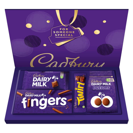 Cadbury Favourites Chocolate Selection Box 370g - Chocolate Gifts Heaven