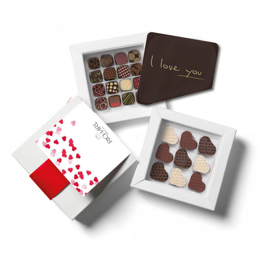 I Love You Gift Box of 25 Luxury Chocolates. Heart shape chocolates with subtle fillings + assorted filled chocolates + a chocolate card " je t'aime "