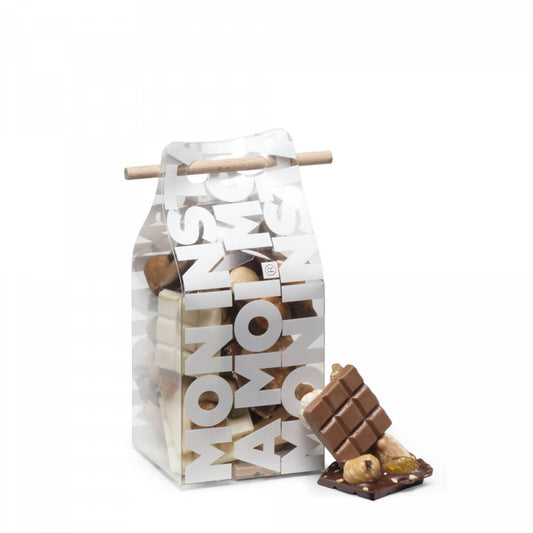 Pocket 16 generous mendiants Chocolate with dried fruits and nuts. Pistachios, white raisins, cocoa nibs, sesamy set. Dark, milk and white chocolates. 3.17 oz