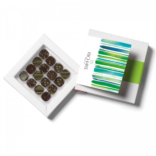 Box of 16 Filled Herbal Dark Chocolates. Original herbal sensations with wild and strong or smooth and subtle flavors : star anise, thyme, mint...