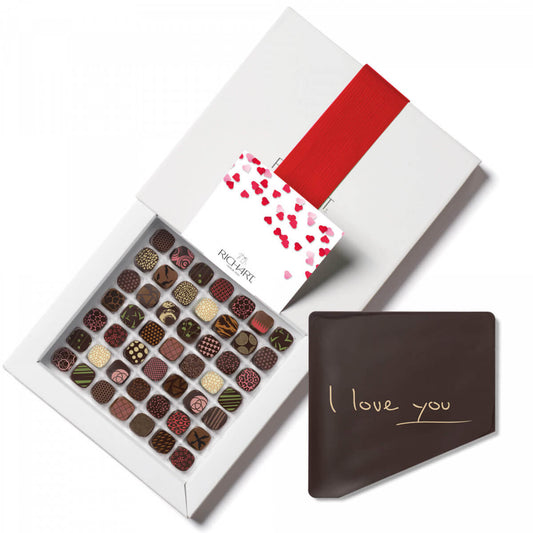Box of 49 Gourmet Chocolates + 1 "je t'aime" Chocolate card . Creation of the french chocolatier RICHART