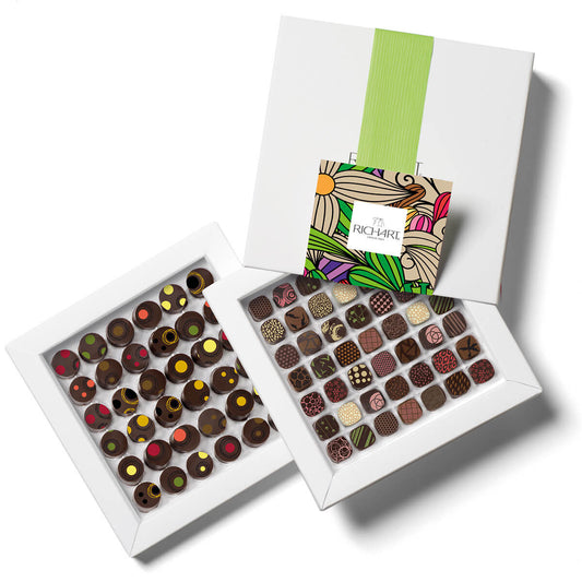 Gift box of 86 Fine Chocolates. Discovery of multiple flavors and type of chocolates classical or more originals, always unique.
